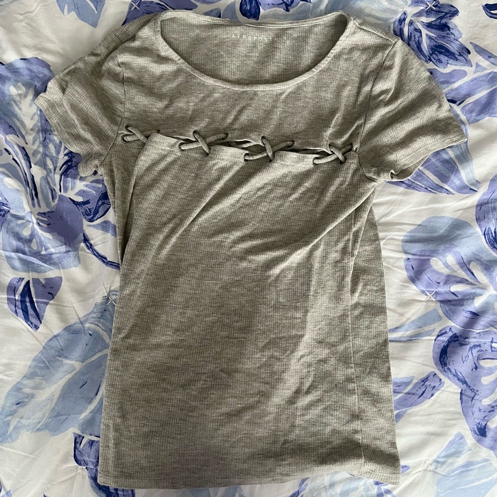 Cut Out Grey Aeropostale Top Size Large